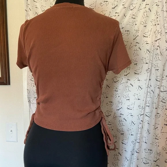 Celestial Cropped Self Tie Top - Picture 5 of 7